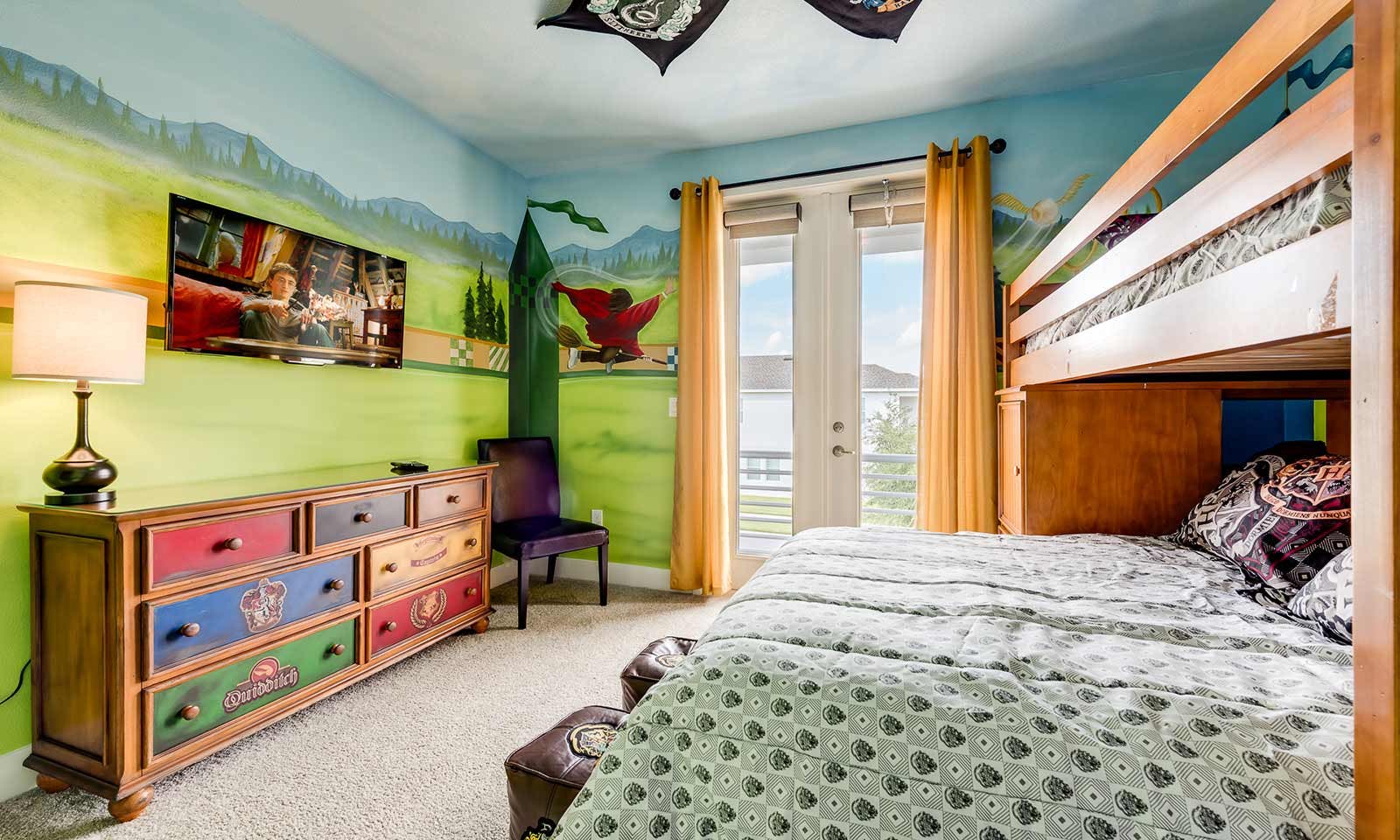 EC057 - The Custom Chateau - FRM2