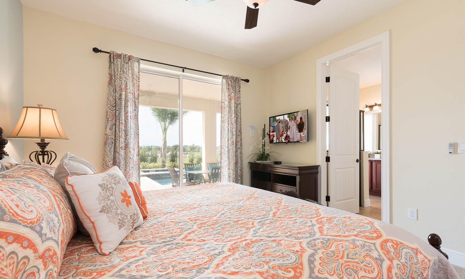 EC076 - The Traditional Domain - FRM2