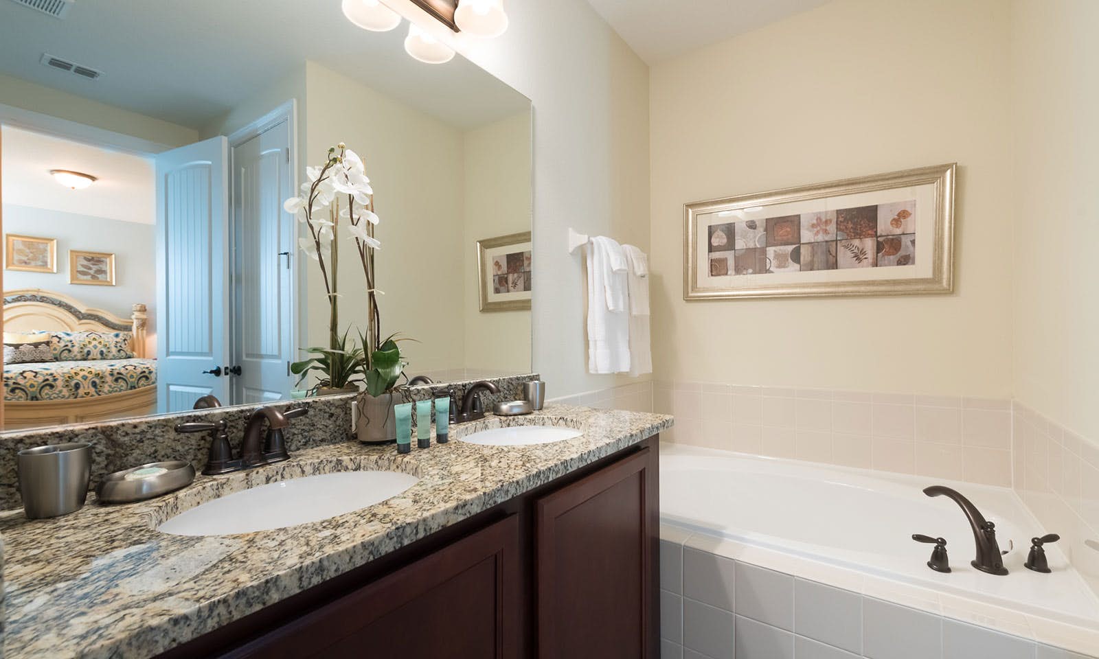 EC076 - The Traditional Domain - FRM2