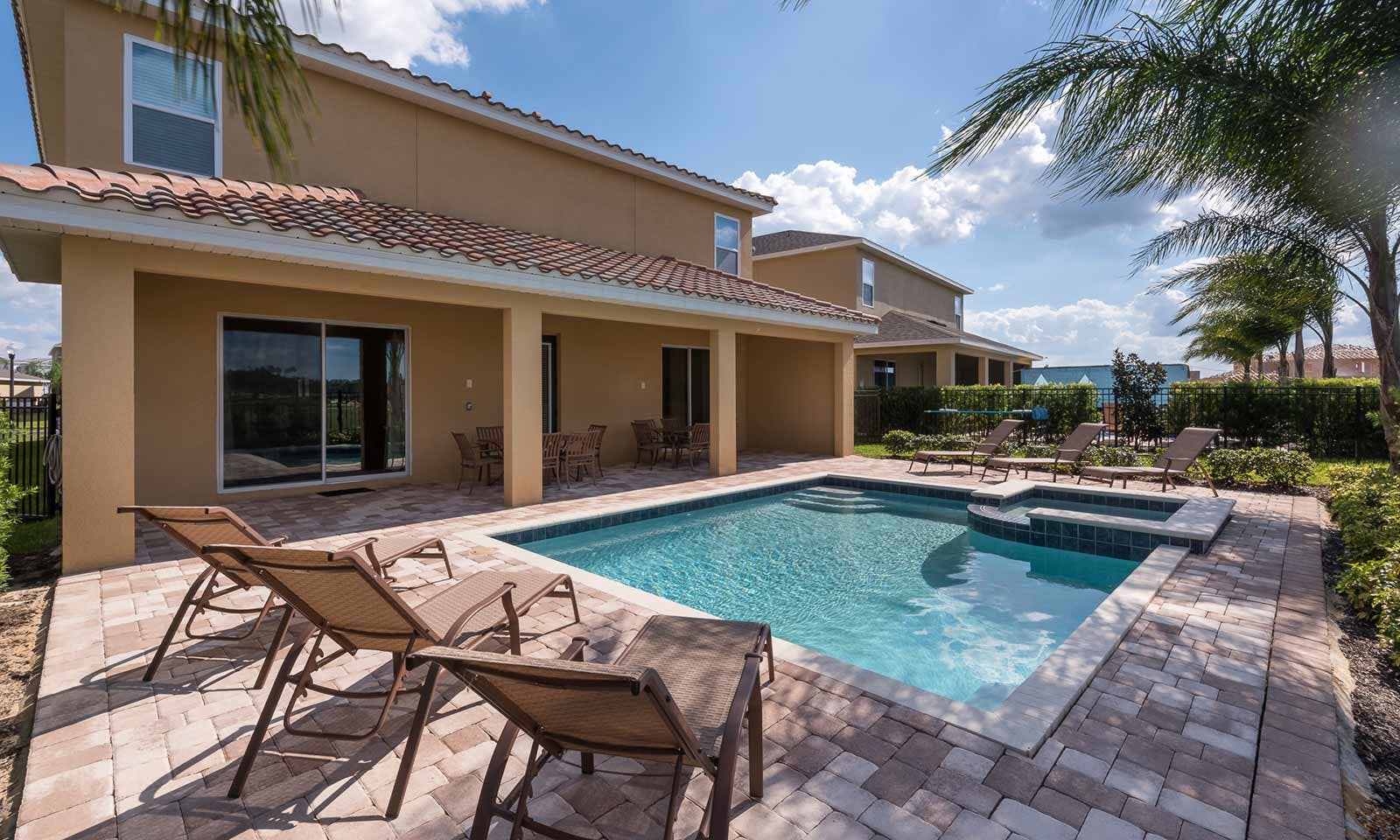 EC076 - The Traditional Domain - FRM2