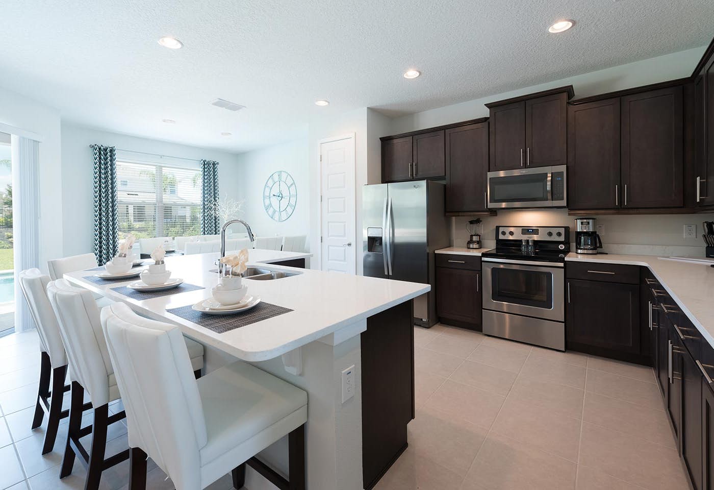 EC156 - The Stylish Sensation - KNG