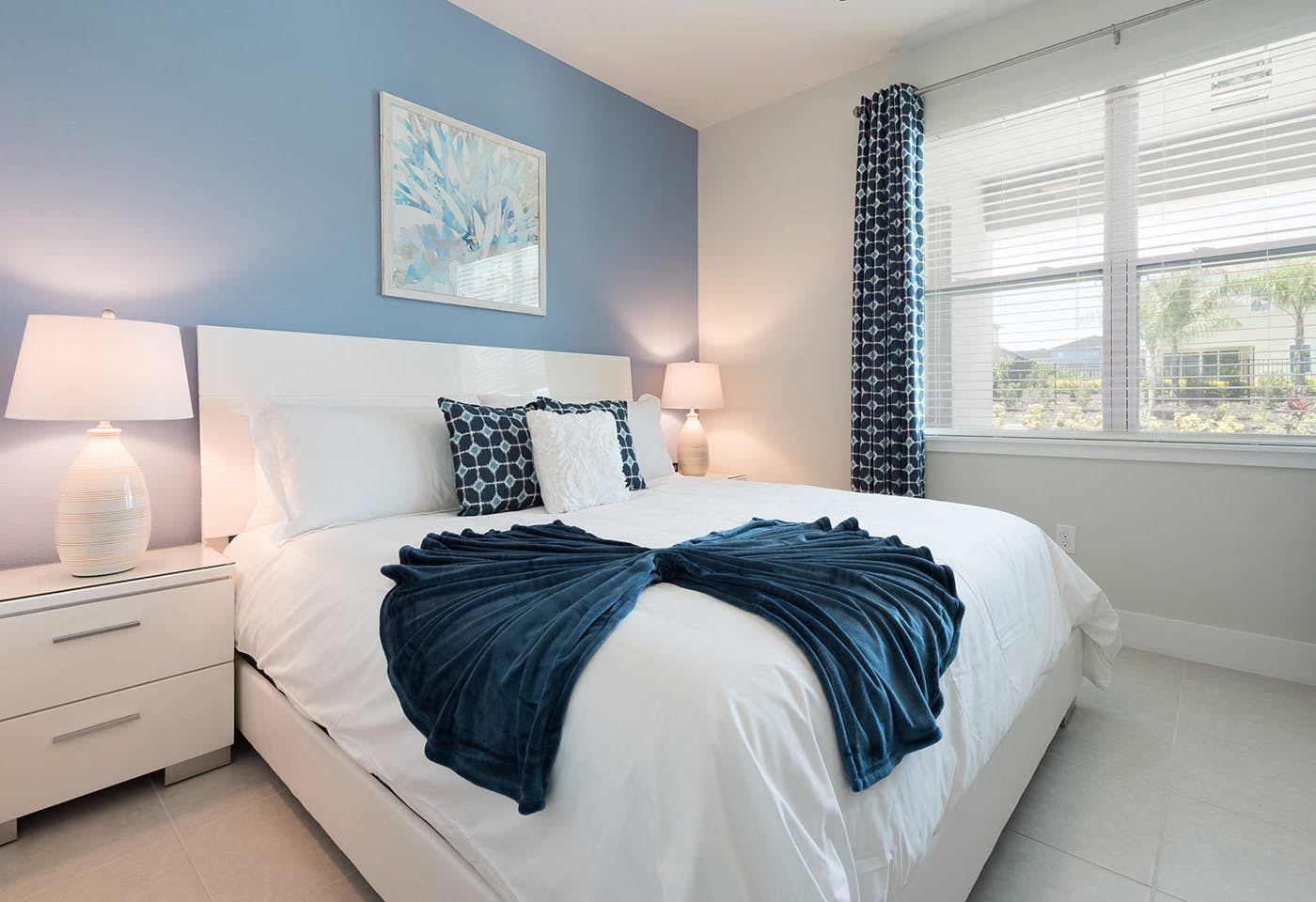 EC156 - The Stylish Sensation - KNG