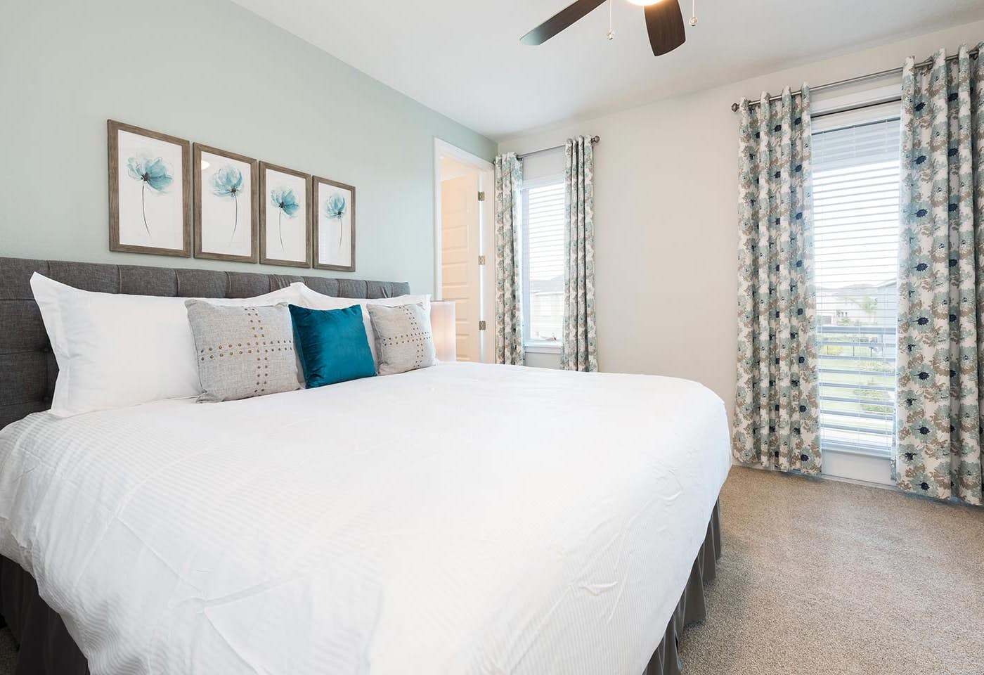 EC156 - The Stylish Sensation - KNG