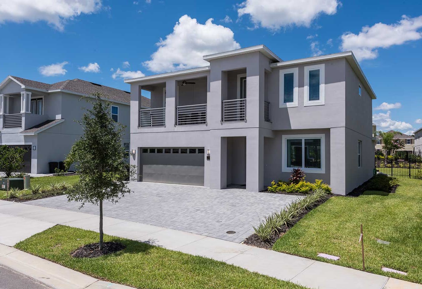 EC156 - The Stylish Sensation - KNG