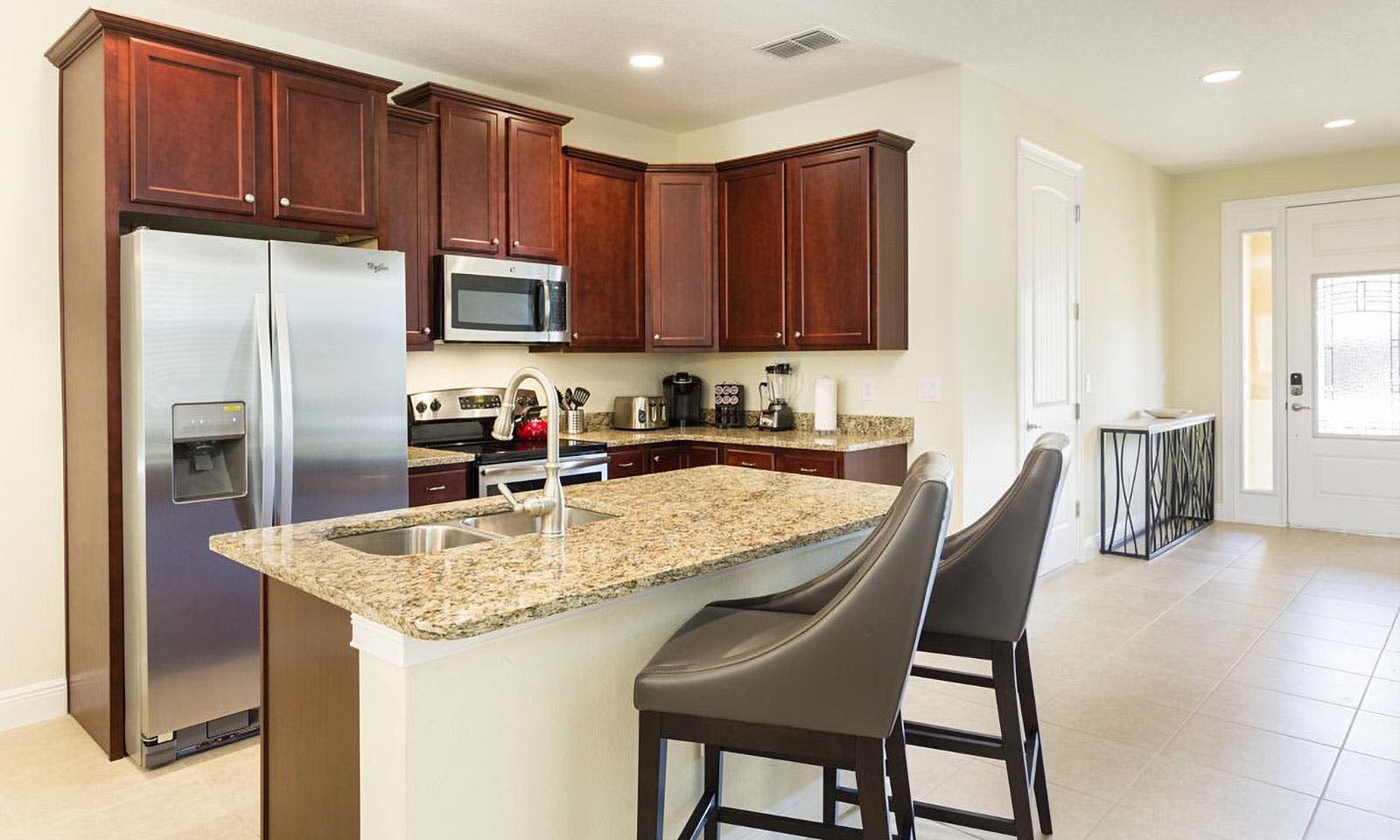 EC145 - The Beautiful Villa - MAD