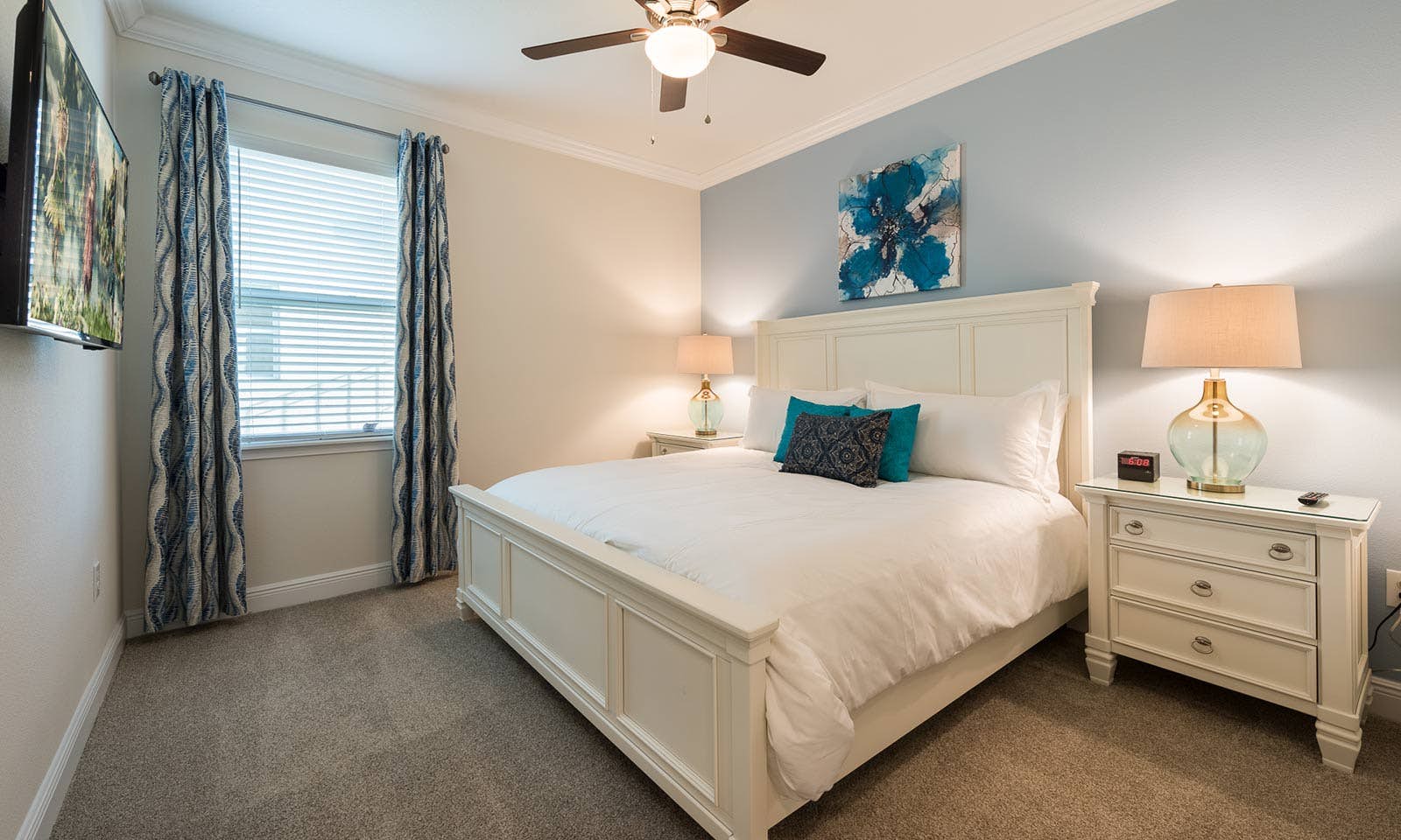 EC158 - The Tiki-Themed Villa - BIL