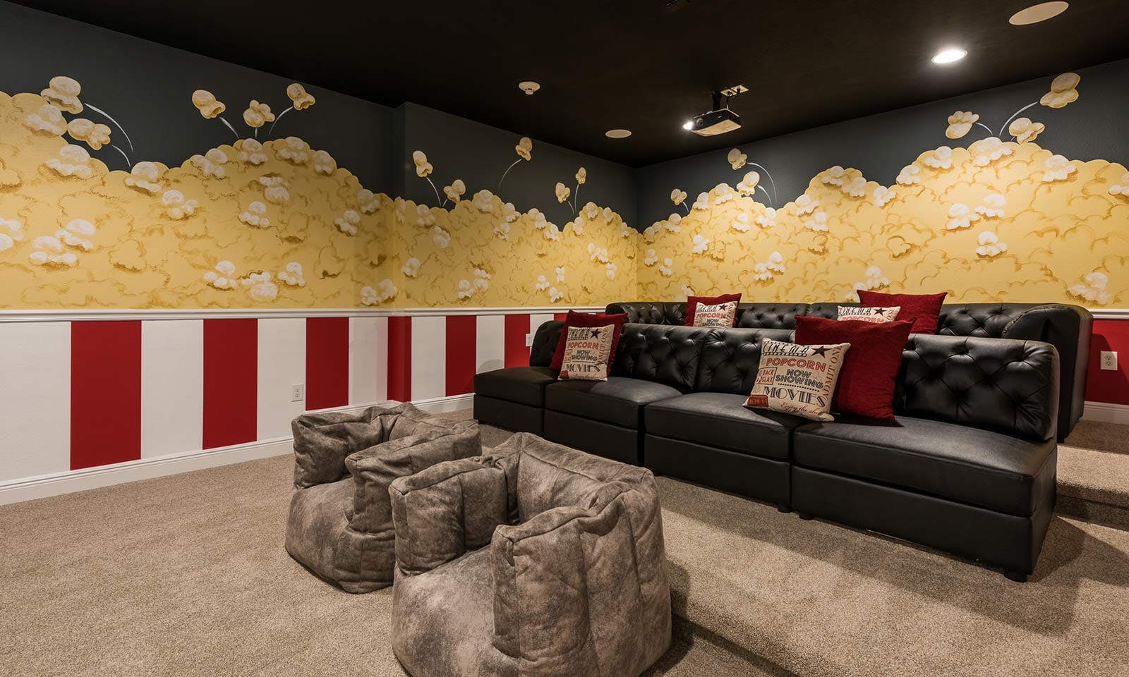 EC158 - The Tiki-Themed Villa - BIL