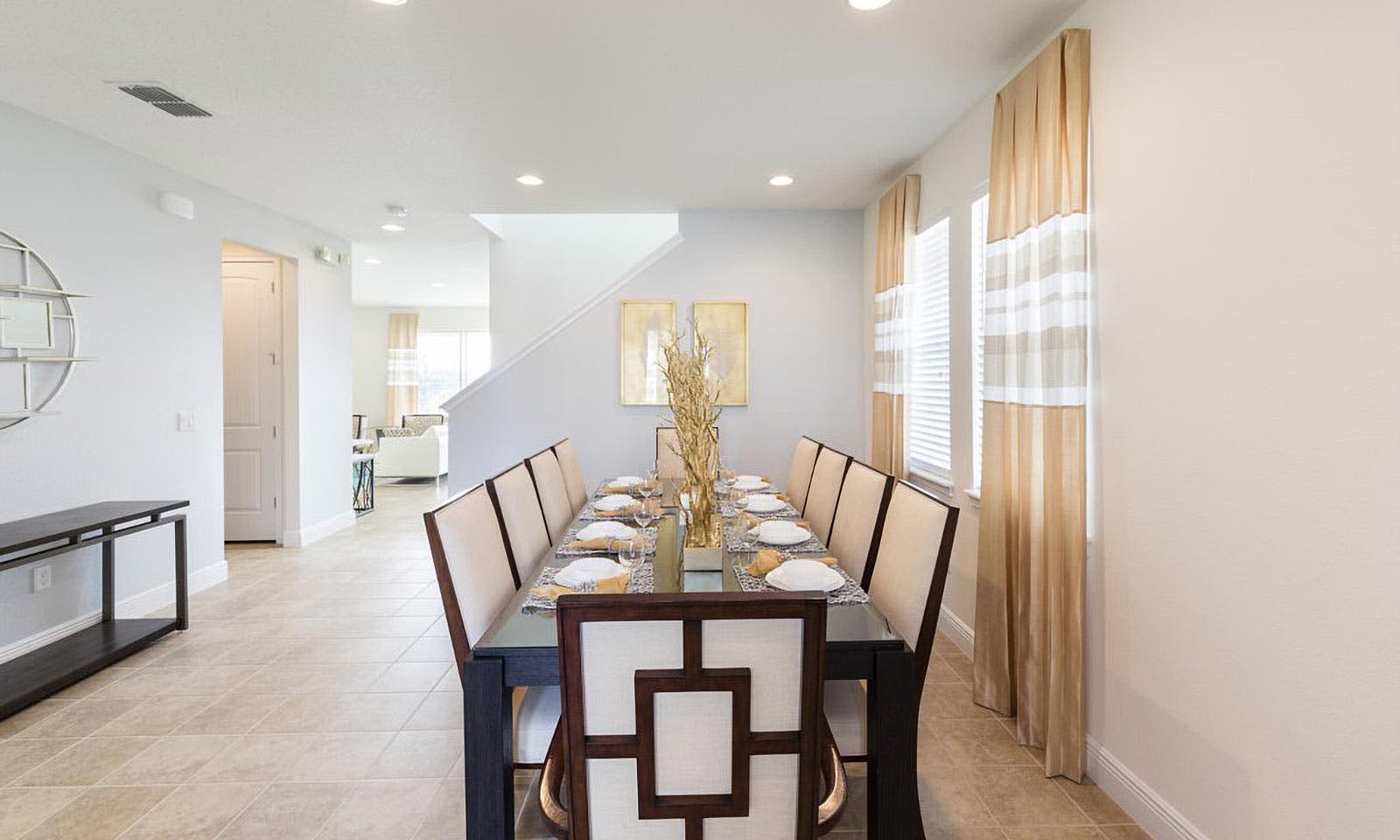 EC165 - The Playful Villa - WEL