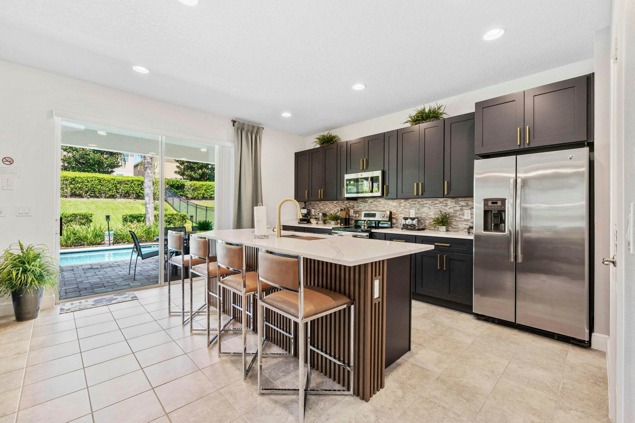 EC192 - The Modern Magical Villa - WEL