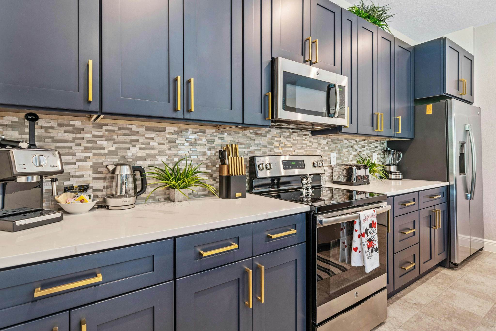 EC192 - The Modern Magical Villa - WEL