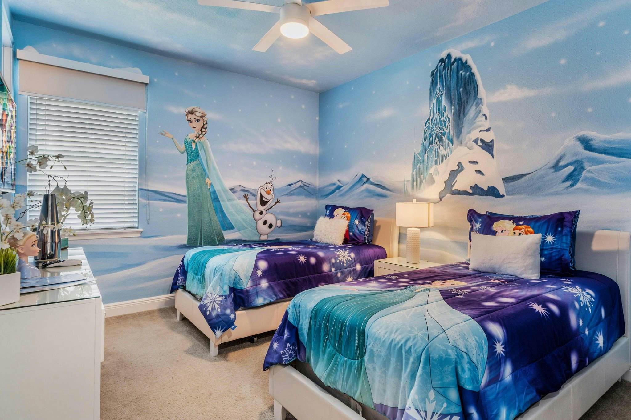 EC192 - The Modern Magical Villa - WEL