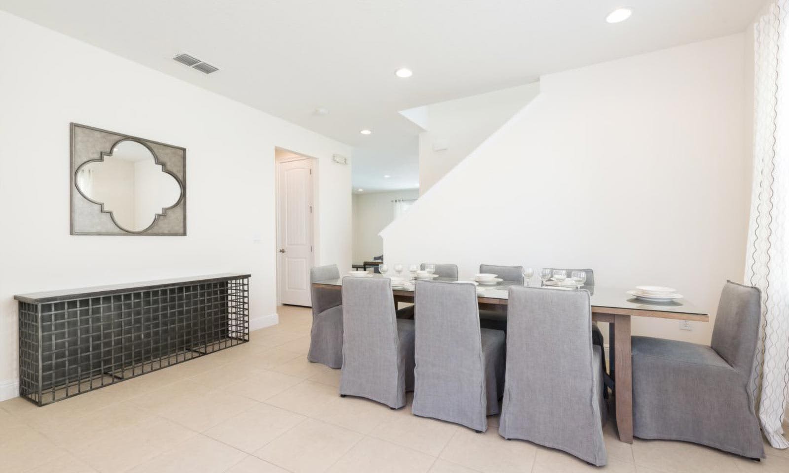 EC216 - Onboarding - The Bright, Sprightly Villa - WEL