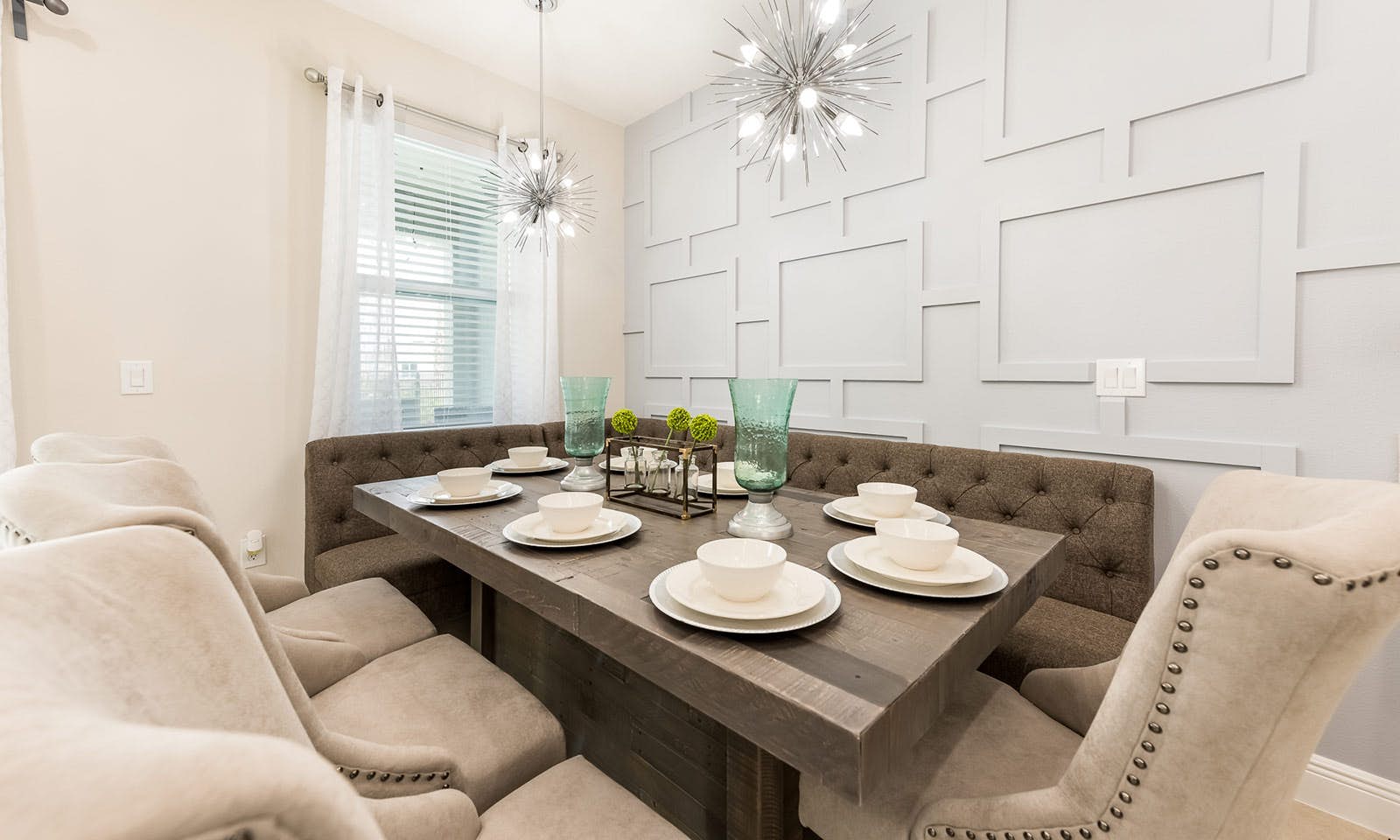 EC256 - The Colorful Bright Chateau - STCRX1