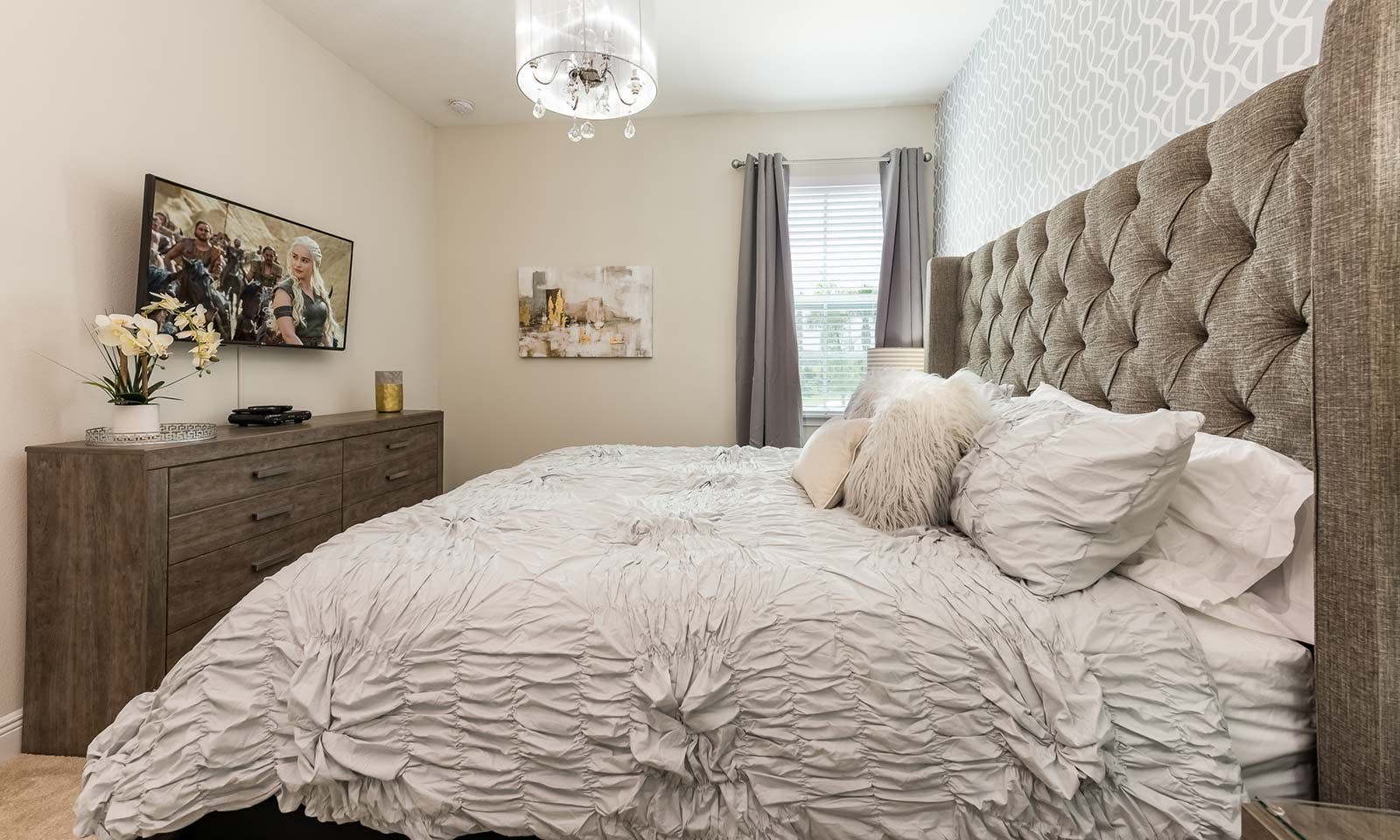 EC256 - The Colorful Bright Chateau - STCRX1