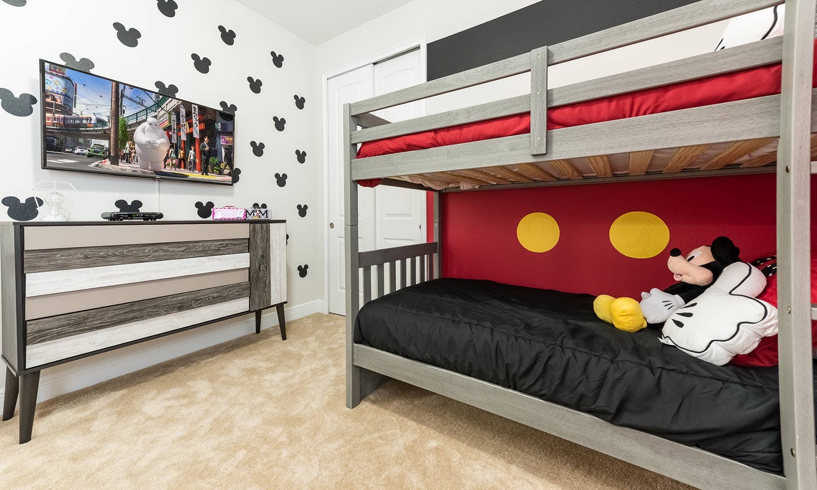 EC256 - The Colorful Bright Chateau - STCRX1