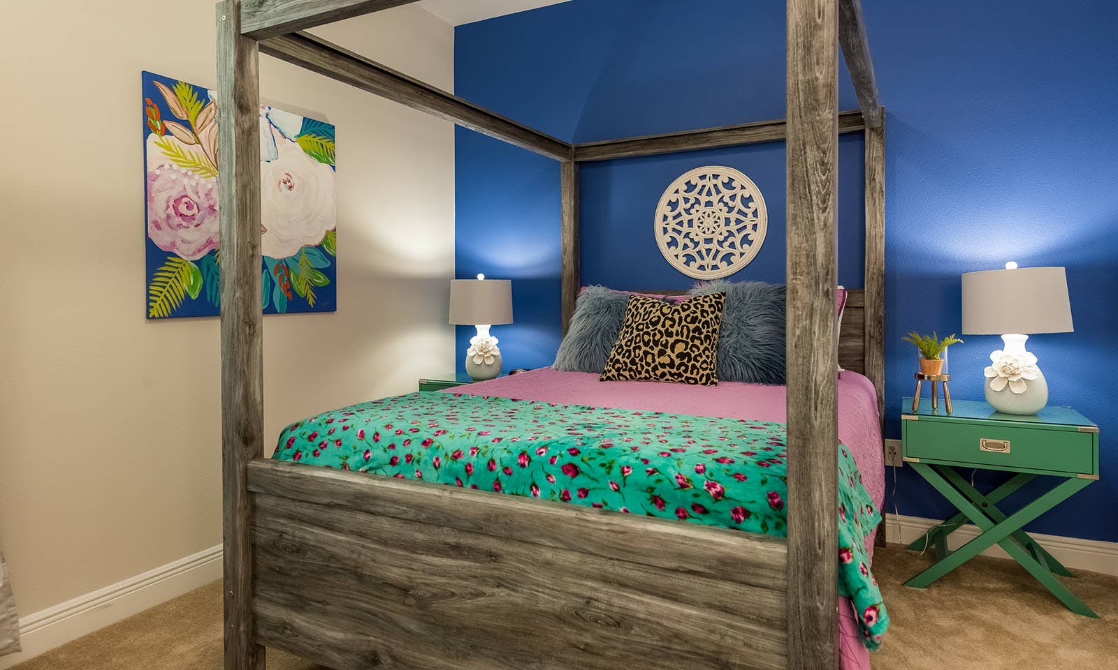 EC256 - The Colorful Bright Chateau - STCRX1