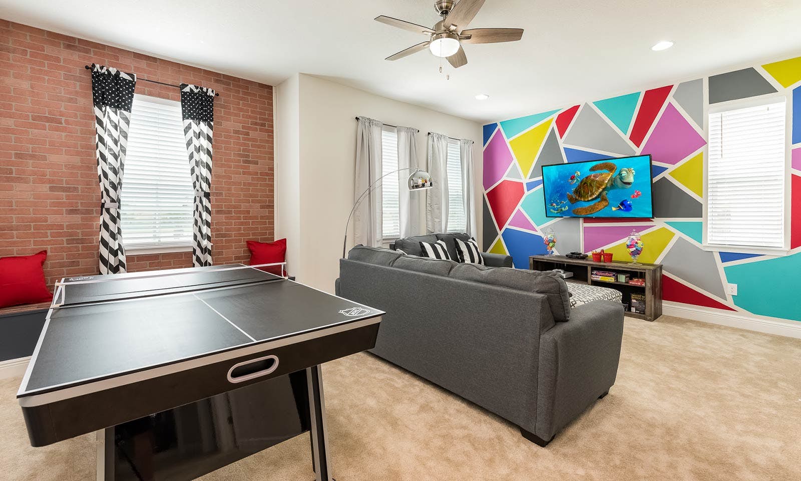 EC256 - The Colorful Bright Chateau - STCRX1