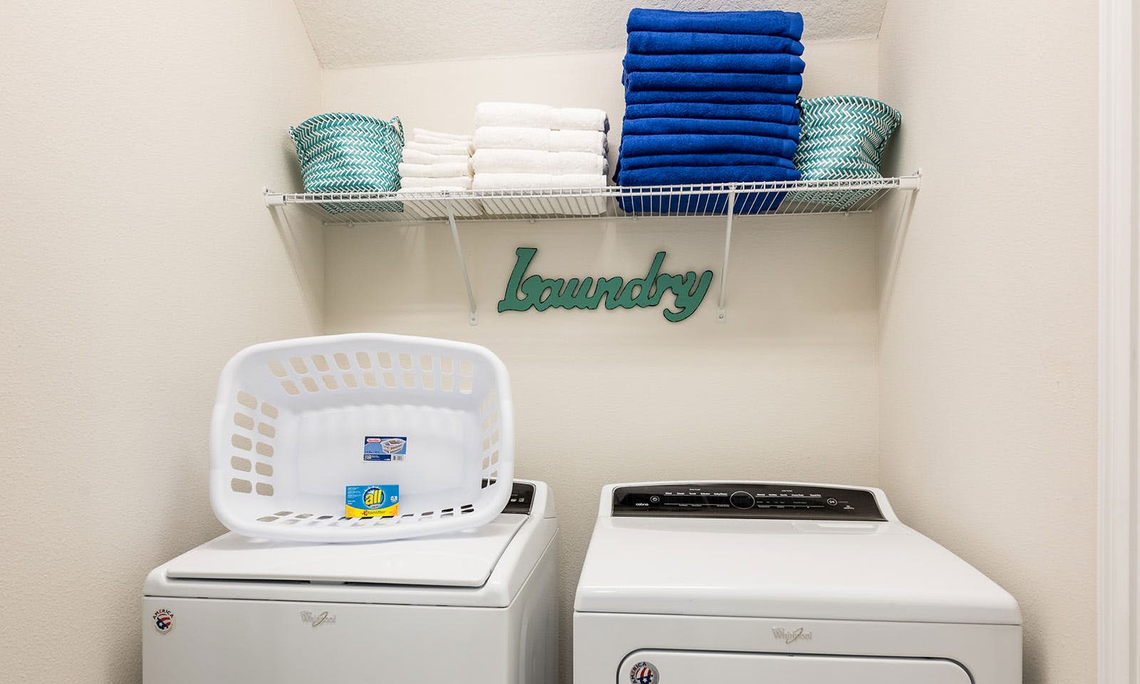 EC256 - The Colorful Bright Chateau - STCRX1