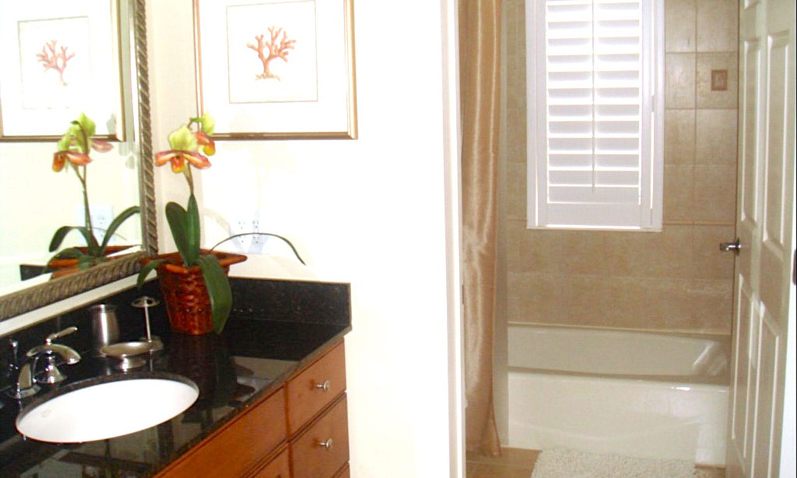 W064 - The Sunny Condo