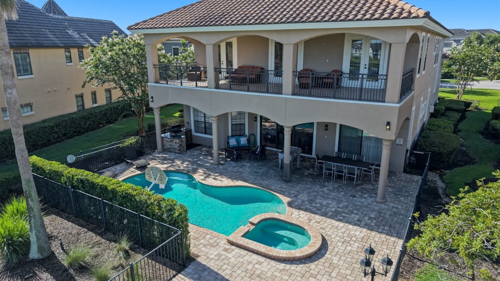 Upscale Oasis with Home Theater at Reunion