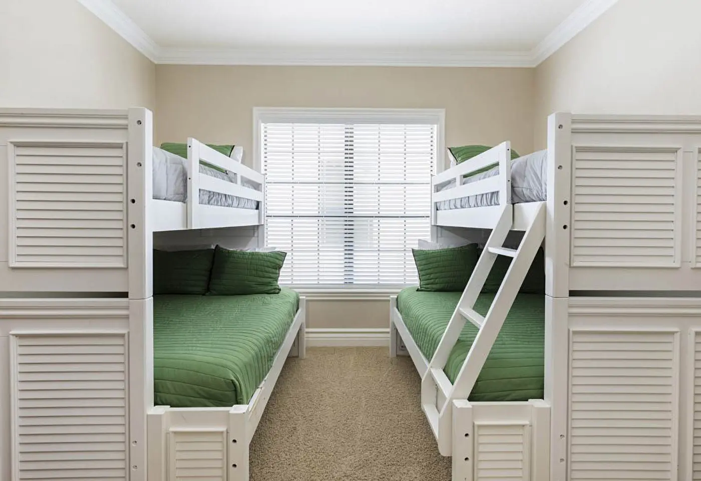 W146 - The Winsome Estate