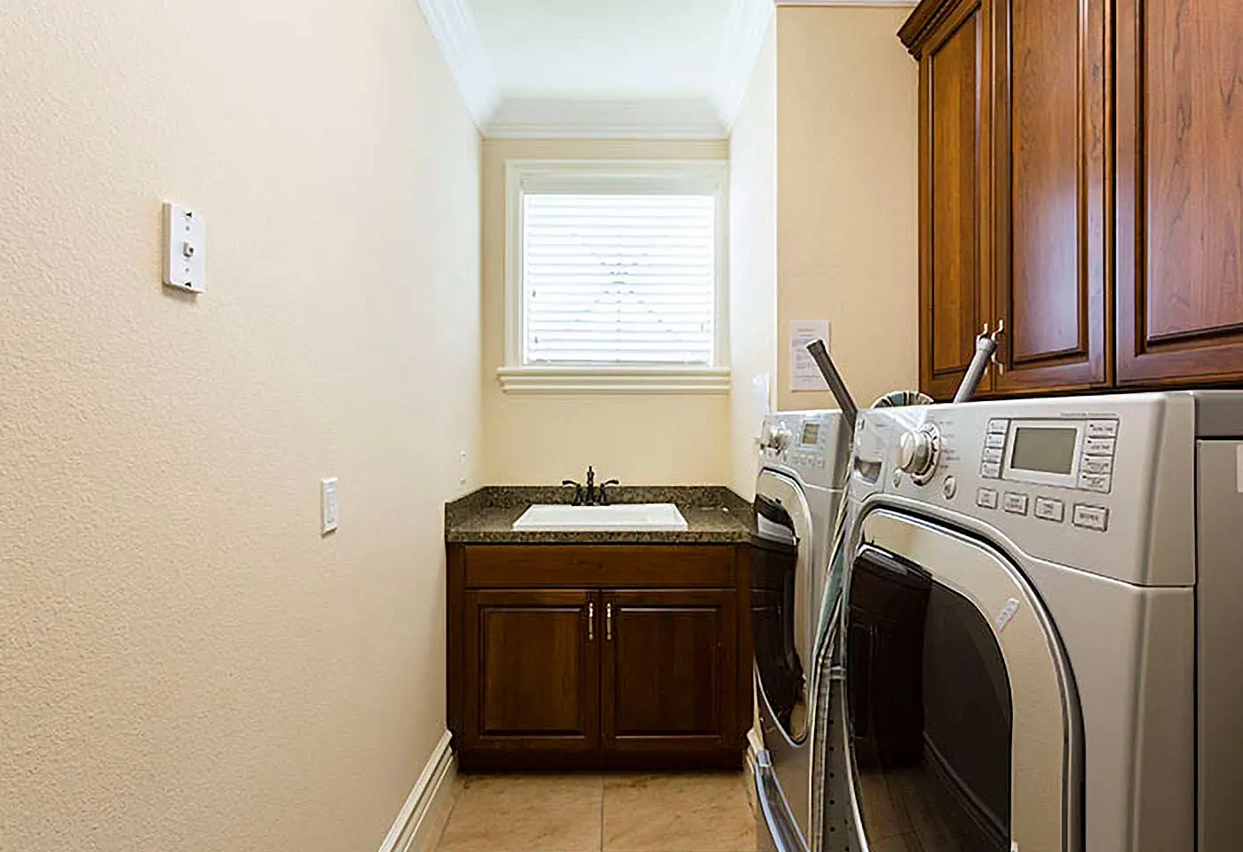 W146 - The Winsome Estate