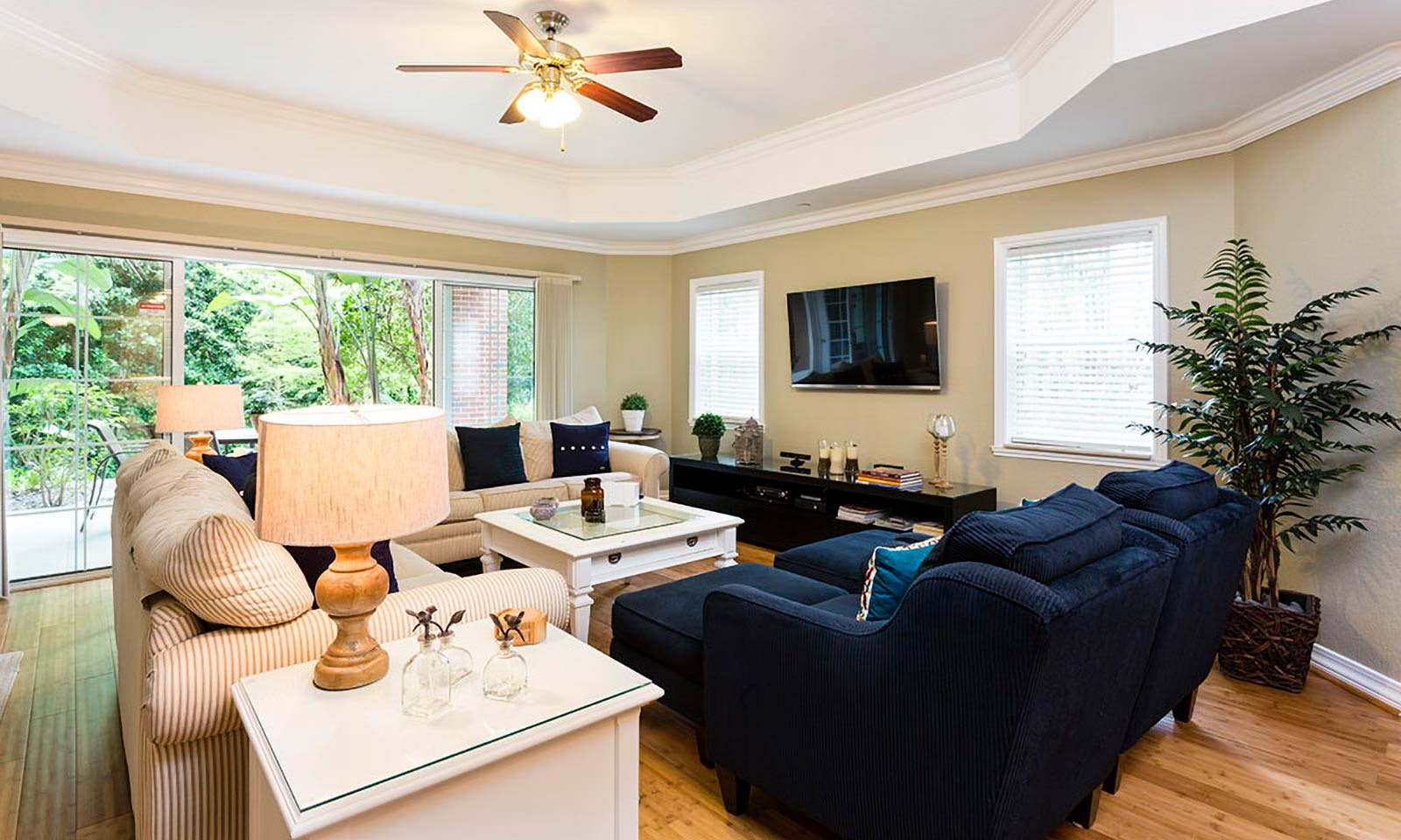 W244 - The Classical Condo