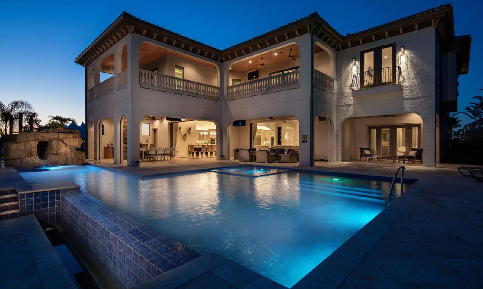 W278E - The Gorgeous Getaway