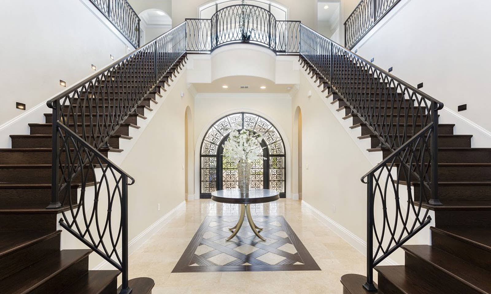 W278E - The Gorgeous Getaway