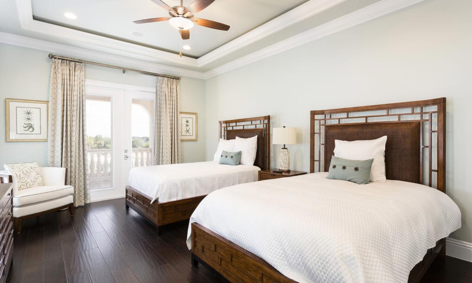 W278E - The Gorgeous Getaway