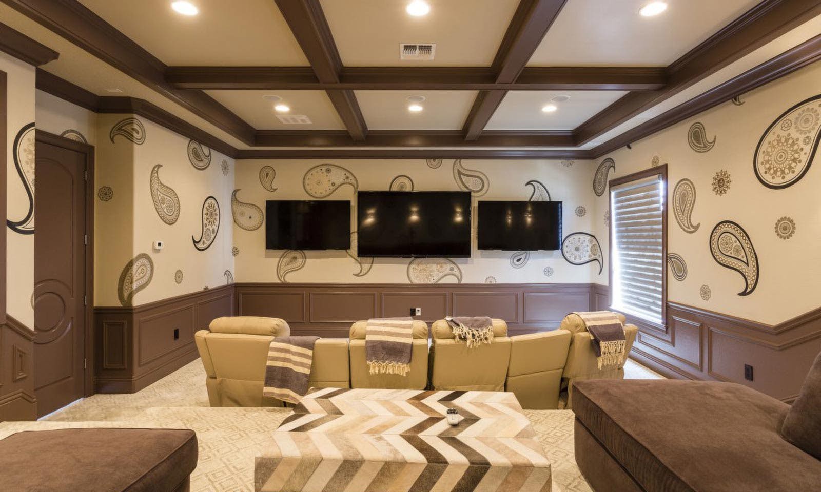 W278E - The Gorgeous Getaway