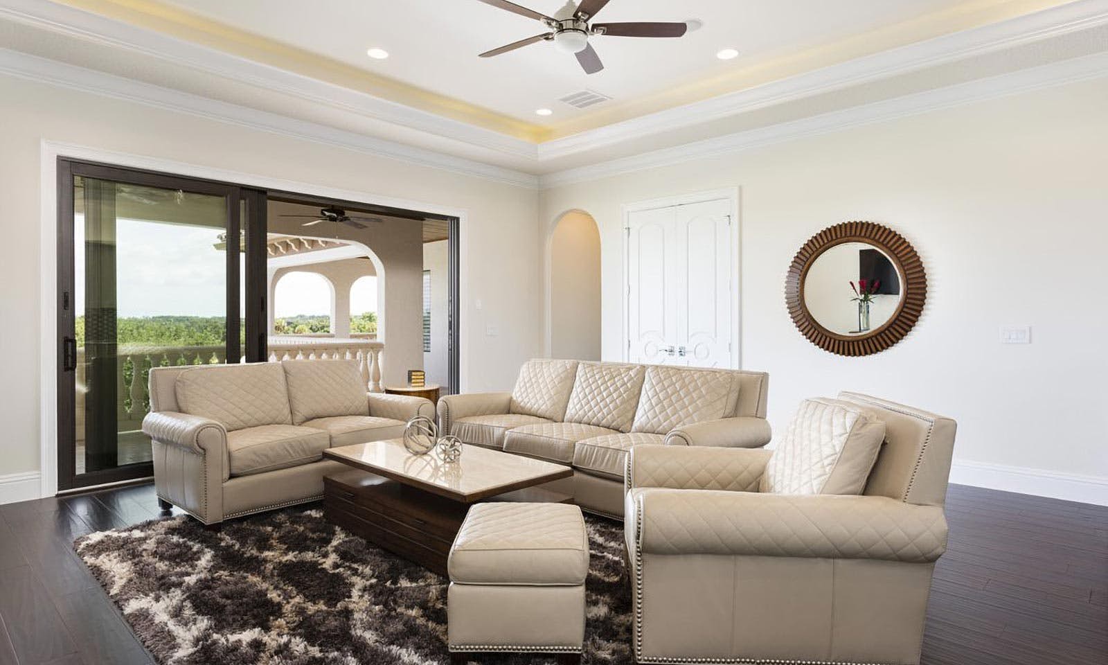 W278E - The Gorgeous Getaway