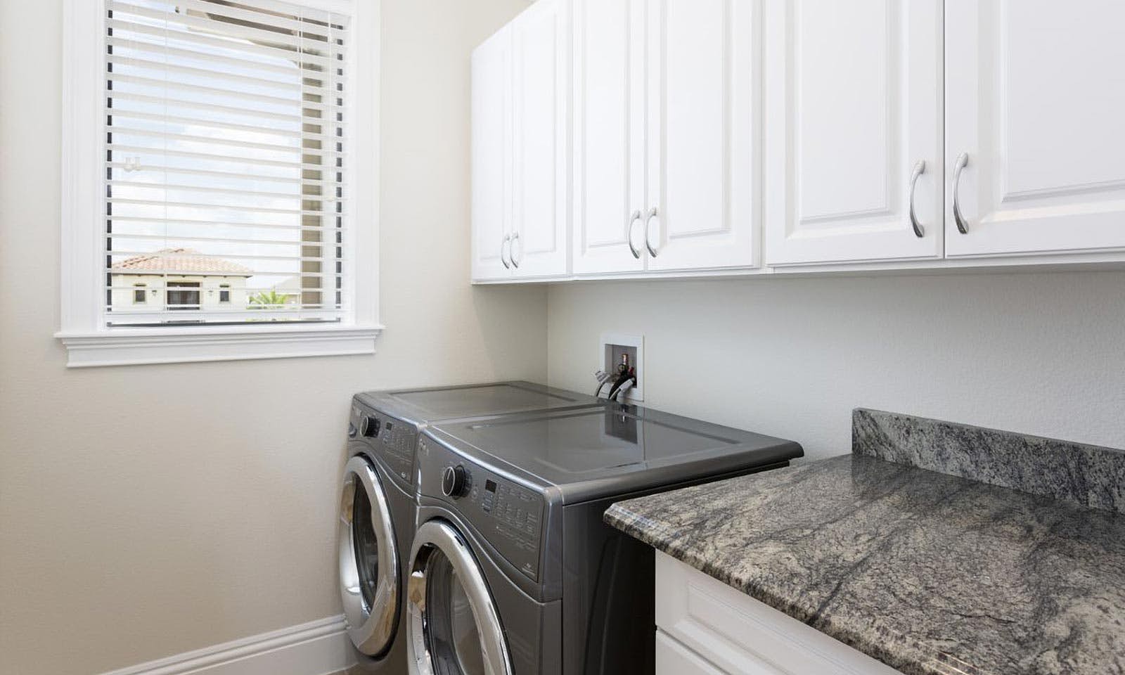 W278E - The Gorgeous Getaway