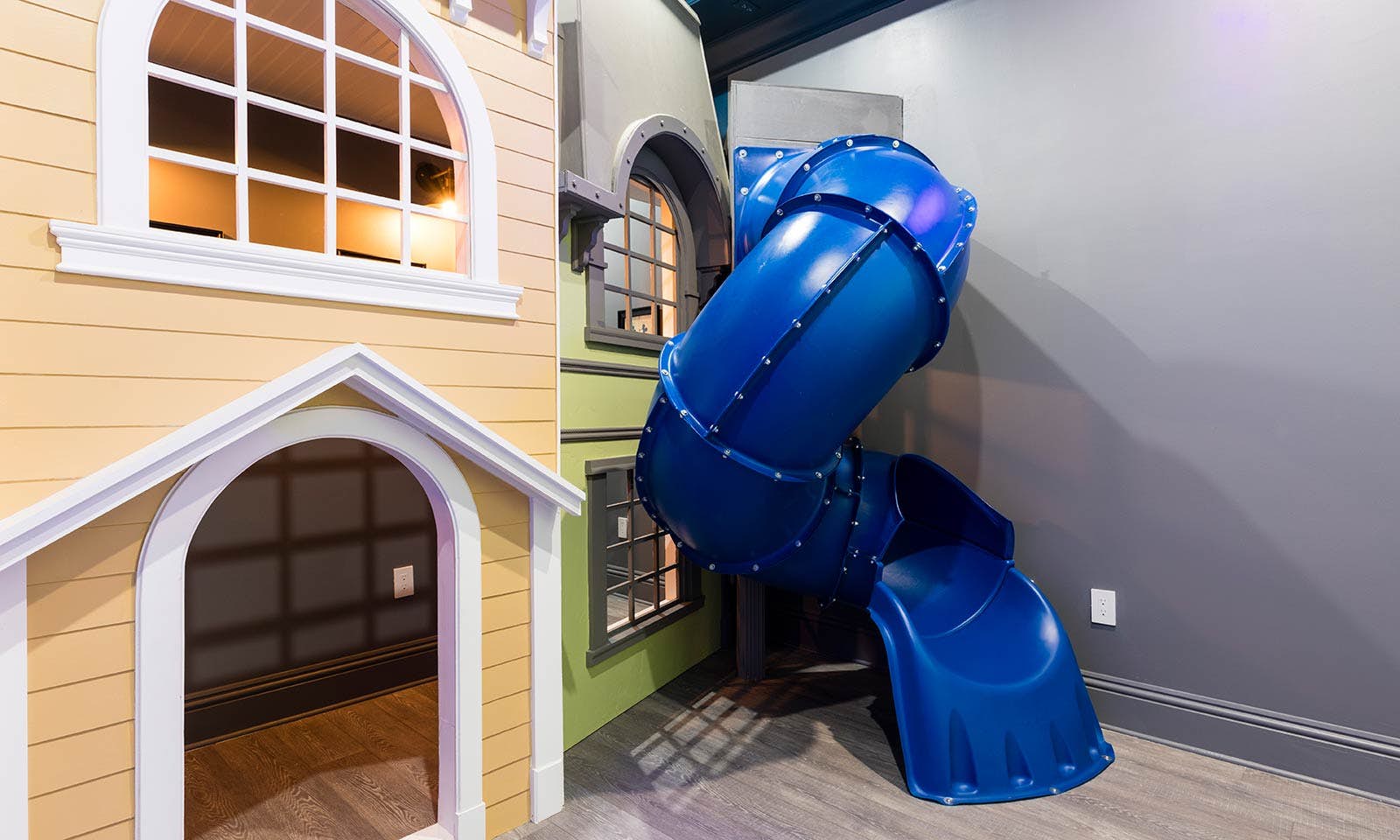 W301E - The Stunning Sanctuary