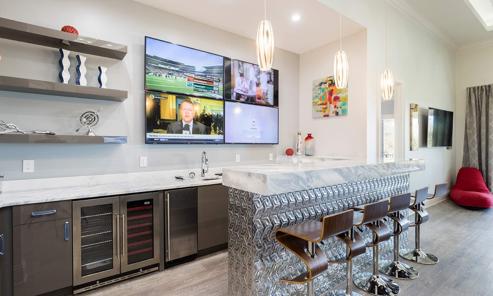 W301E - The Stunning Sanctuary