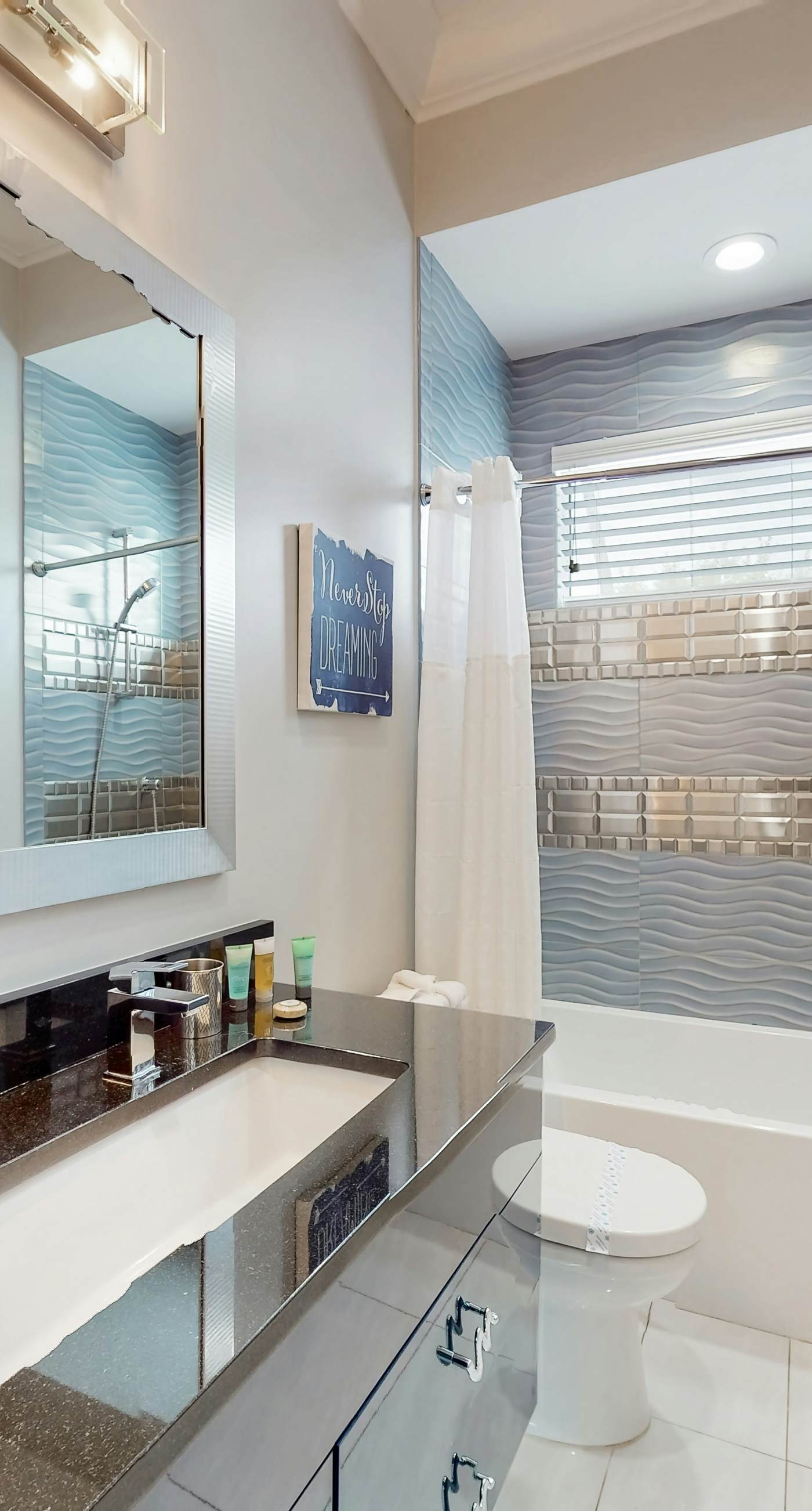 W301E - The Stunning Sanctuary