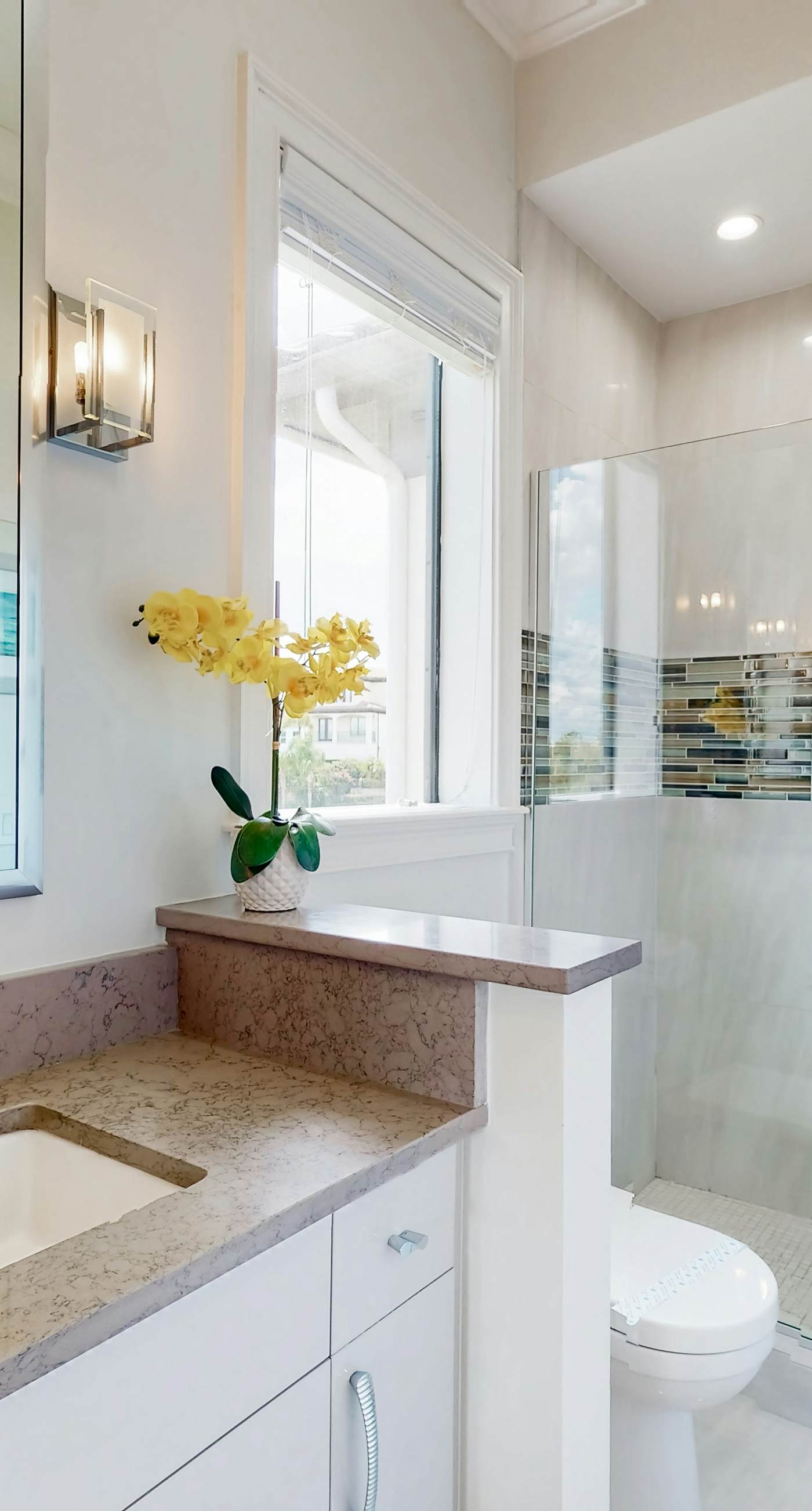 W301E - The Stunning Sanctuary