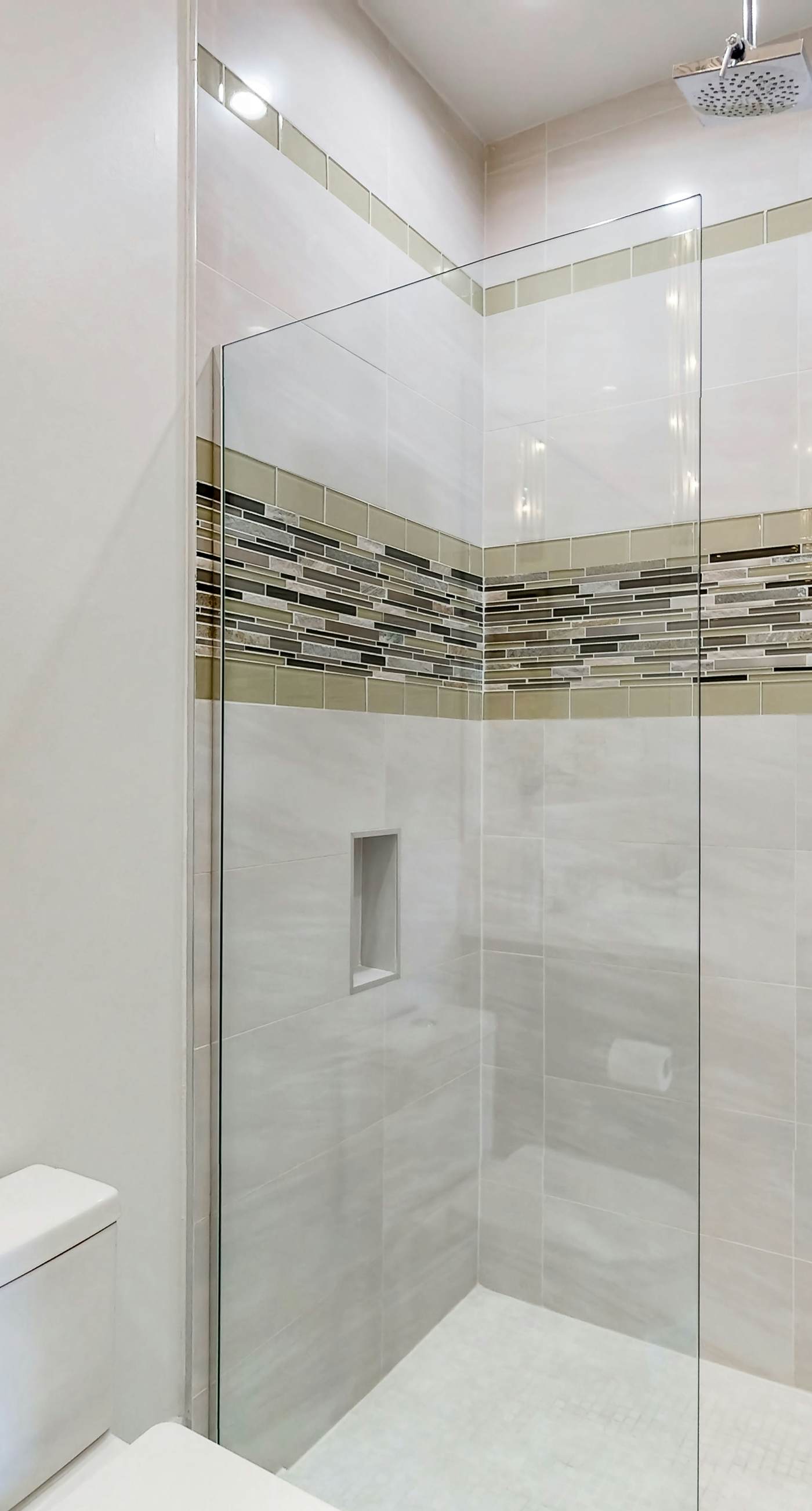 W301E - The Stunning Sanctuary