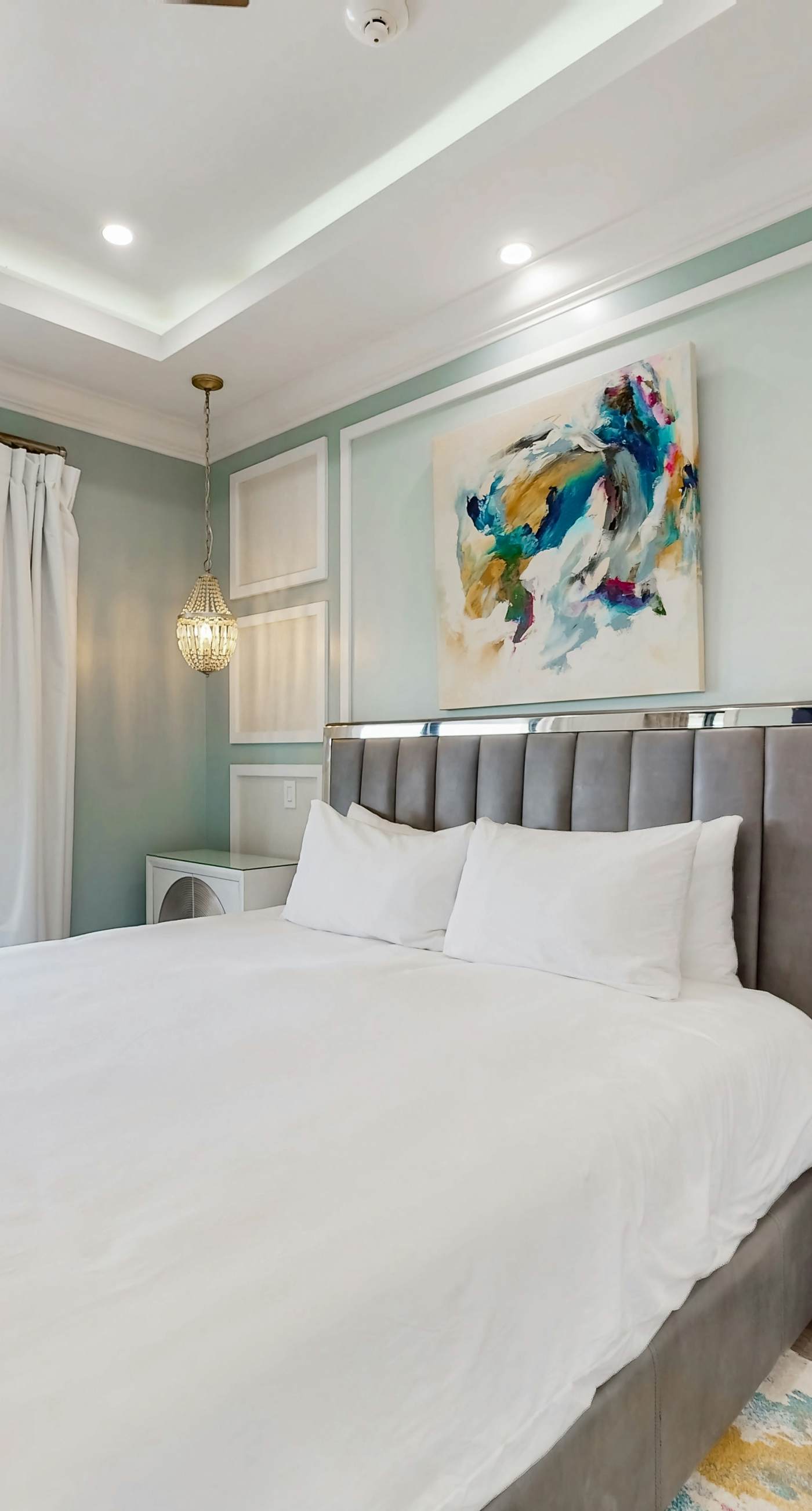 W301E - The Stunning Sanctuary