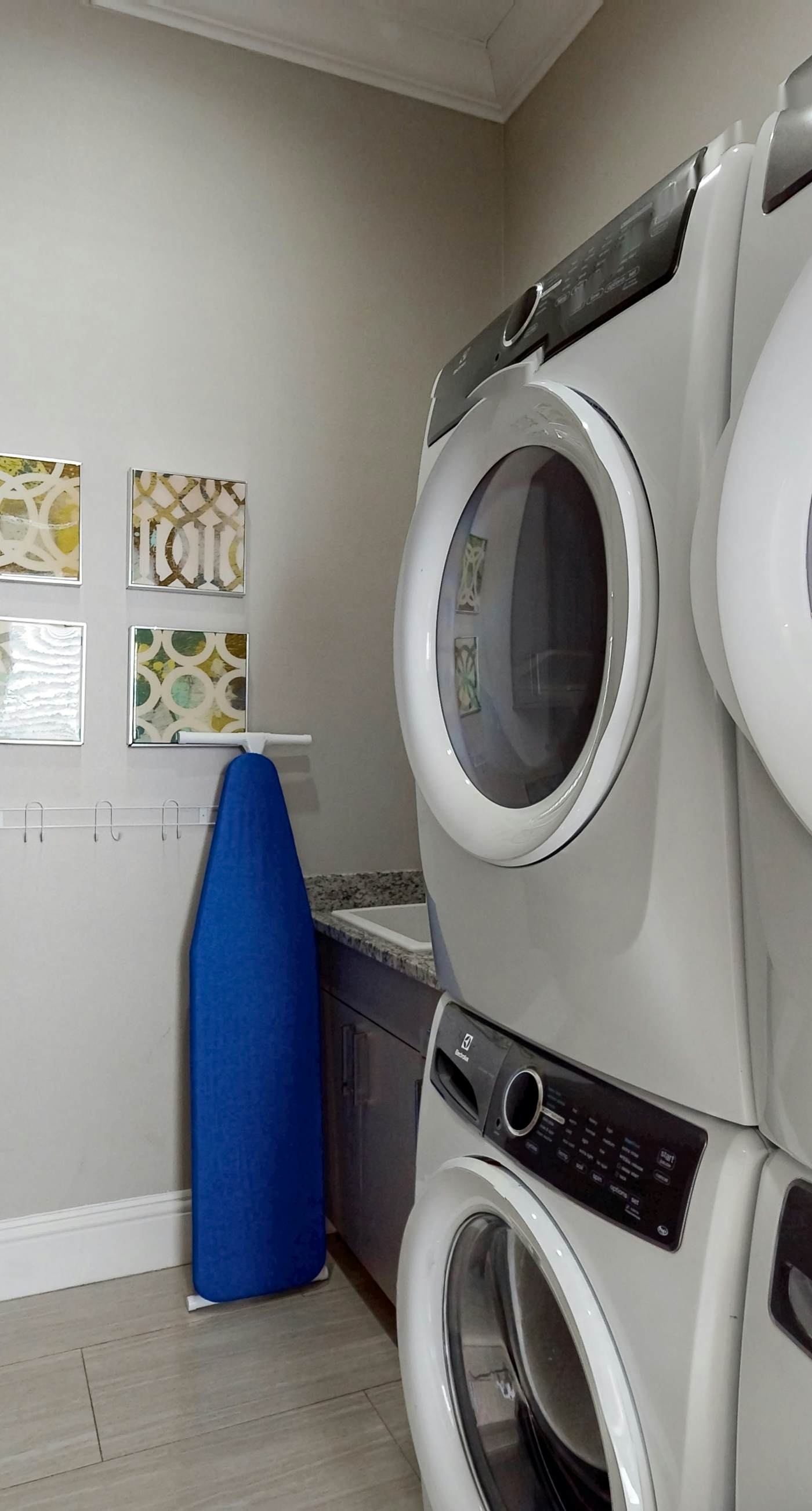 W301E - The Stunning Sanctuary