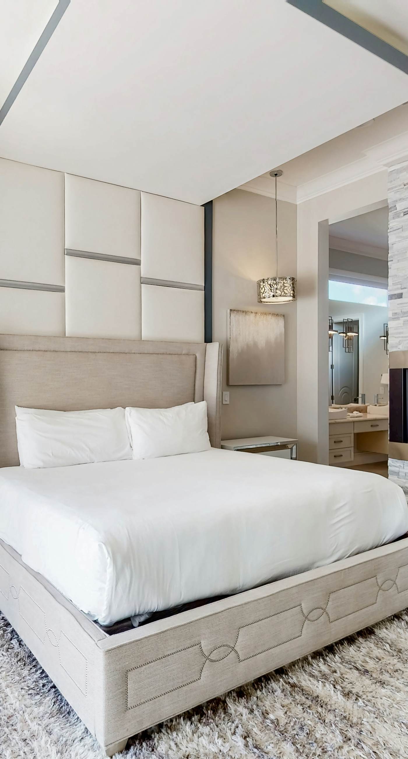 W301E - The Stunning Sanctuary