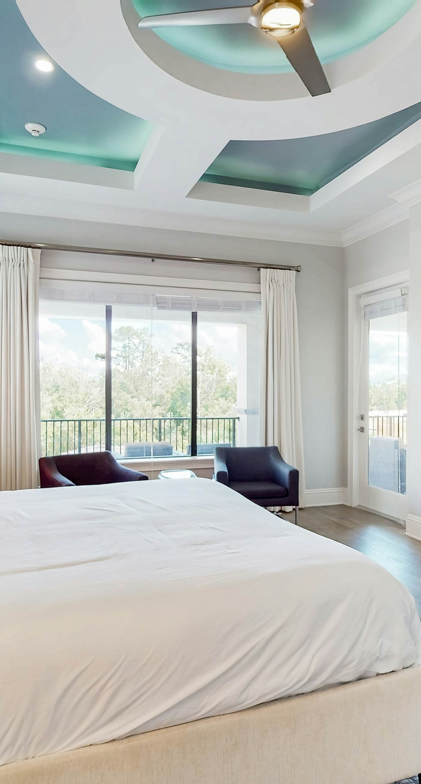 W301E - The Stunning Sanctuary