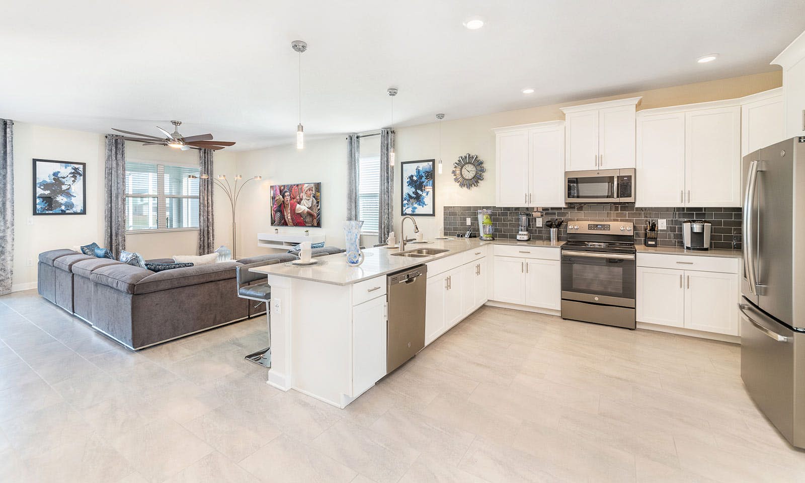 CG067 - The Stylish Abode