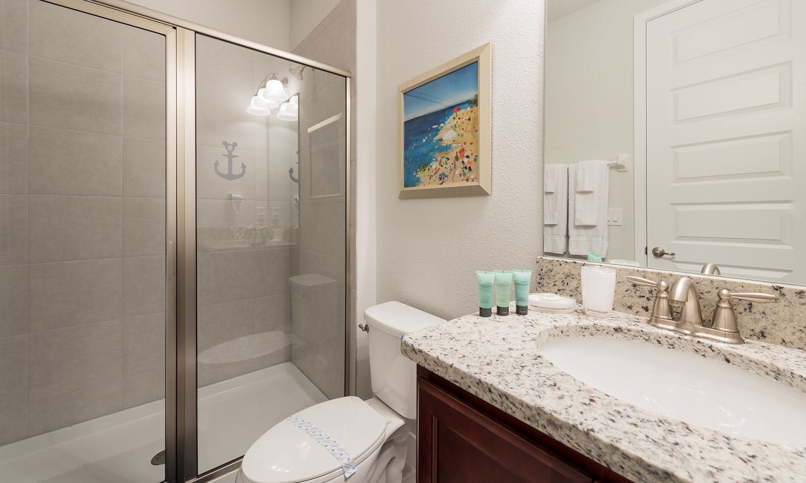 EC010 - The Retro Villa - MAD