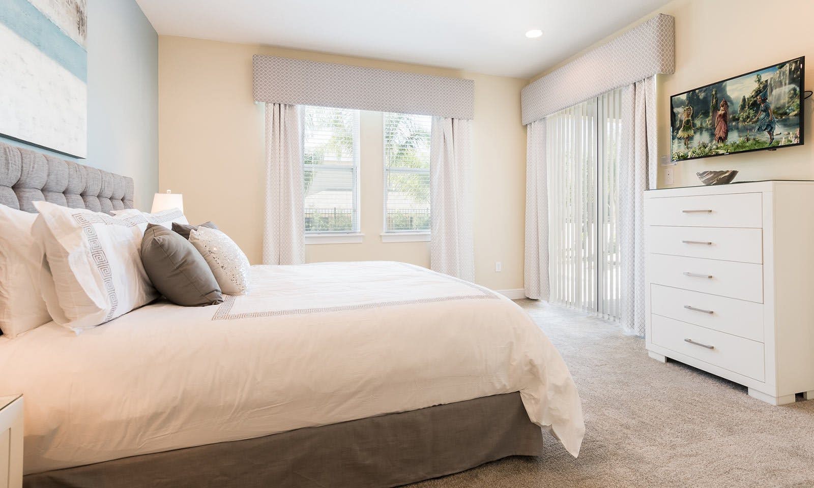 EC037 - The Vibrant Oasis - STF