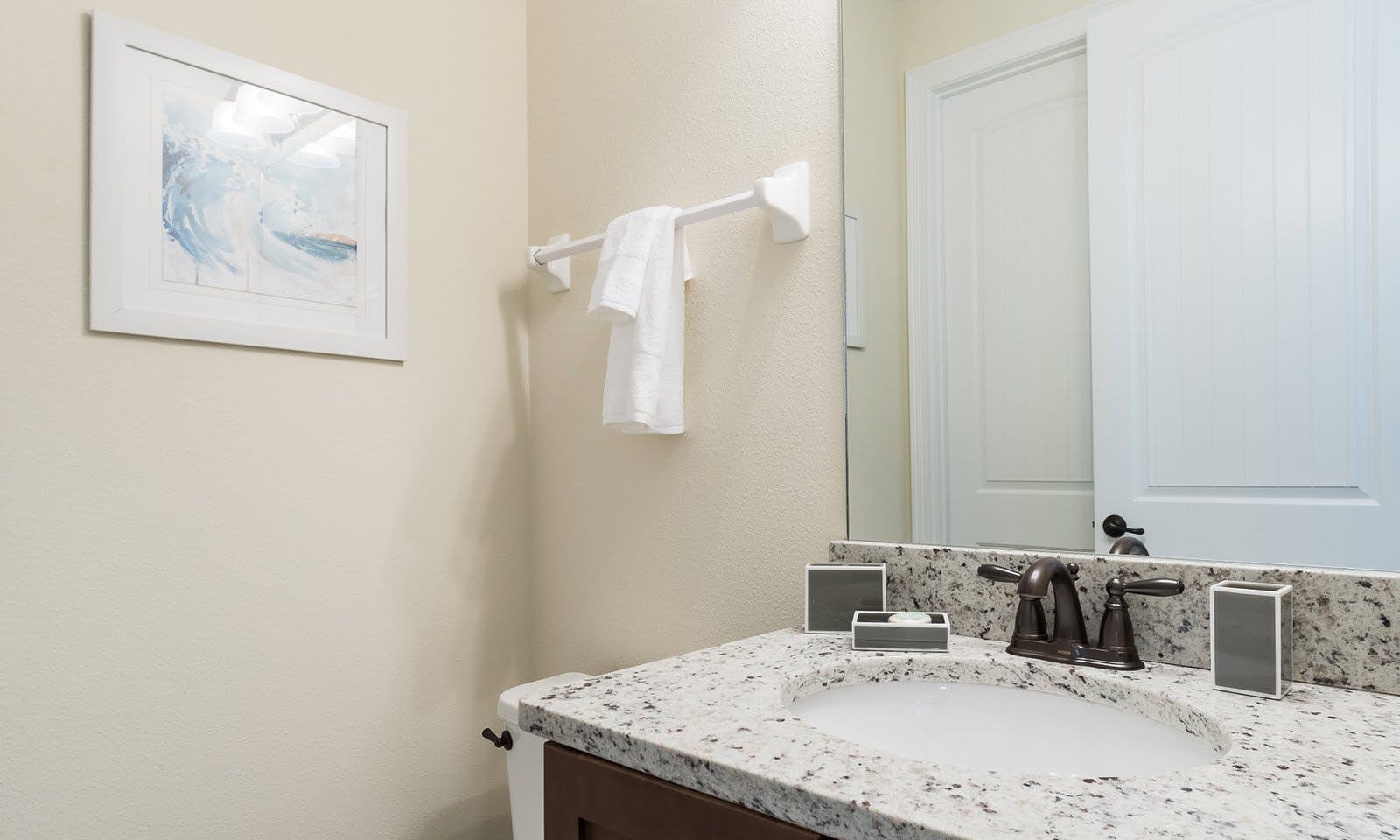 EC037 - The Vibrant Oasis - STF