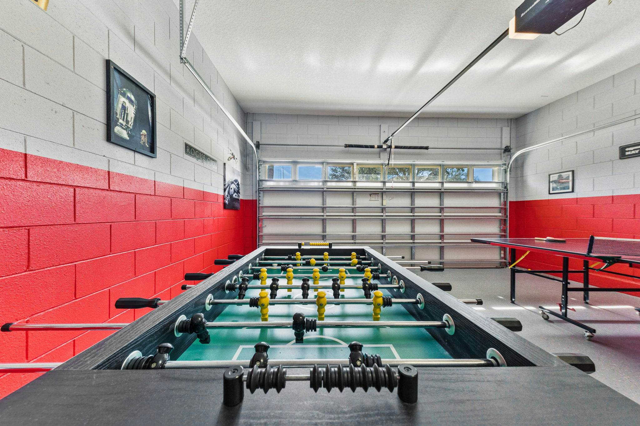 EC044 - The Modern Oasis - MND