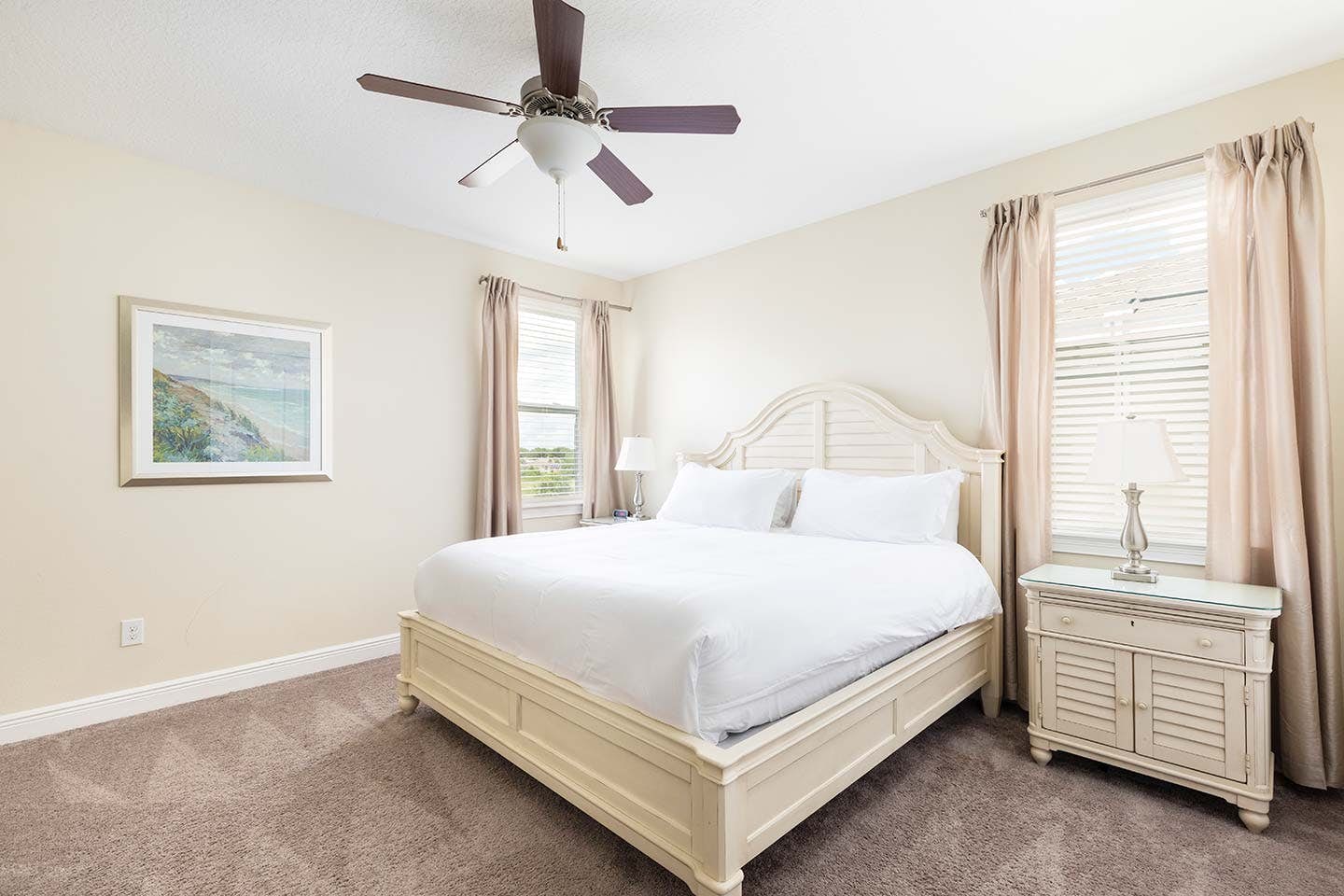 EC067 - The Sleekly Polished Villa - HAW