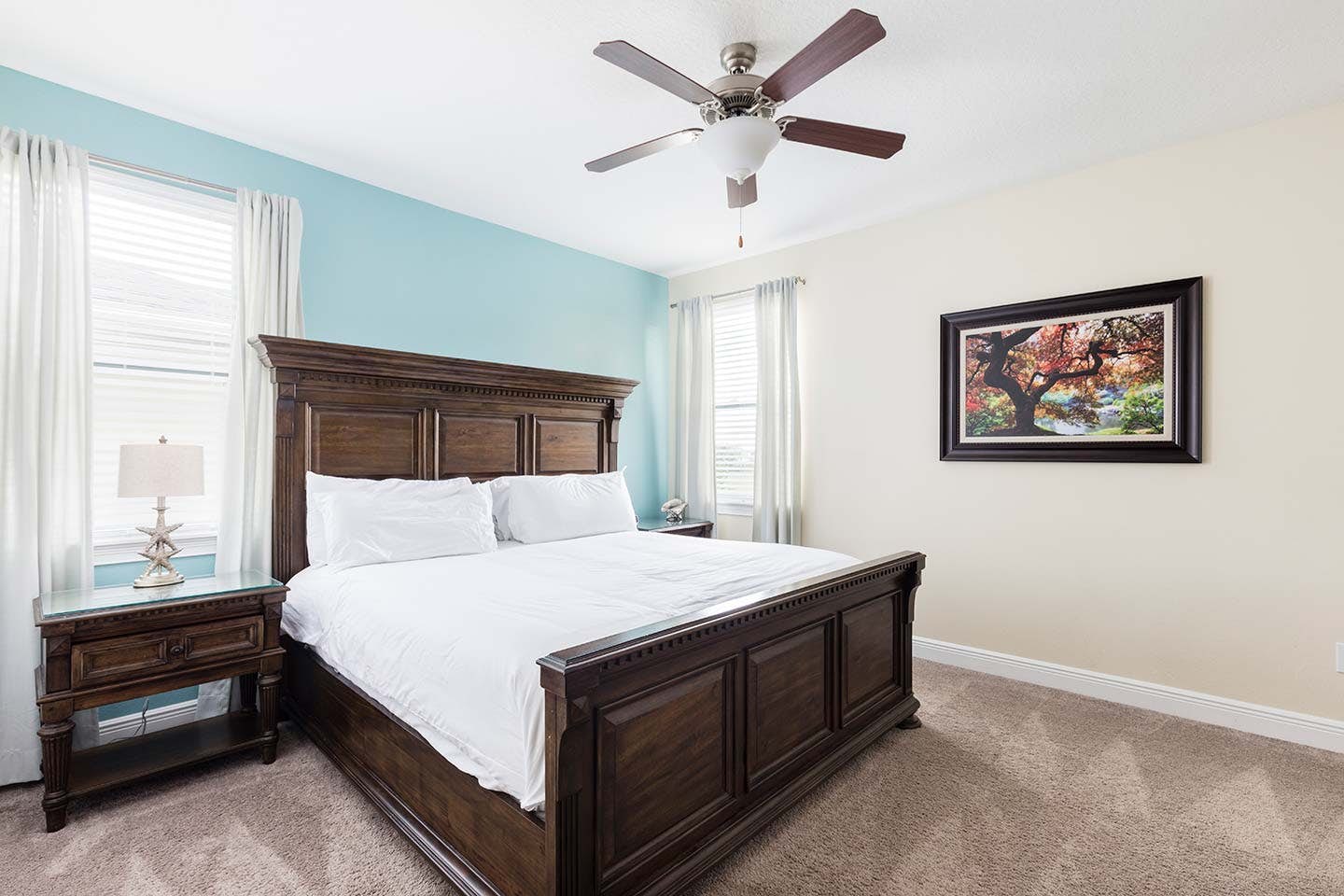 EC067 - The Sleekly Polished Villa - HAW