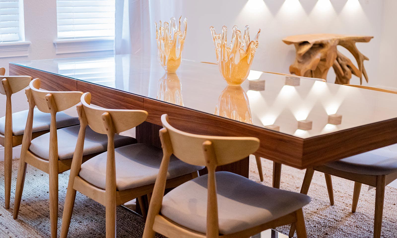 EC084 - The Modern Galactic Villa - MND